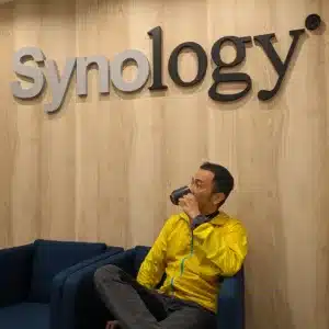 Адэр в Synology Япония