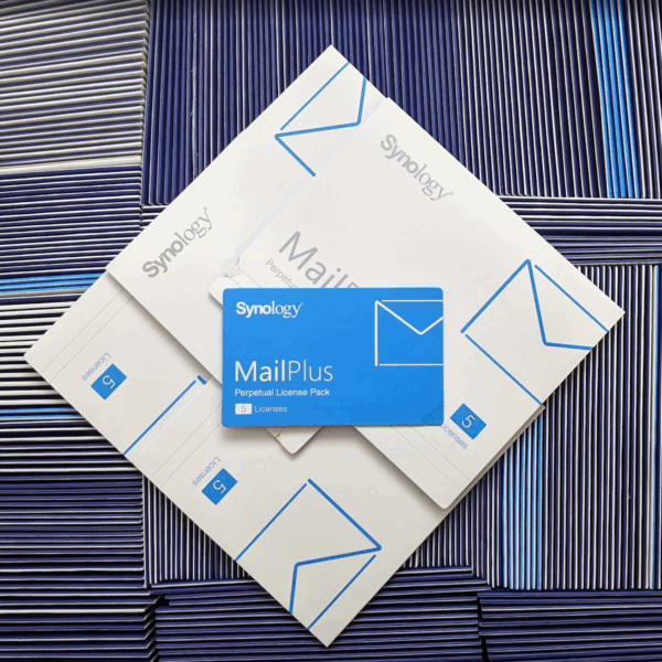 Licenza fisica Synology MailPlus, confezione da 5 per la scansione della chiave