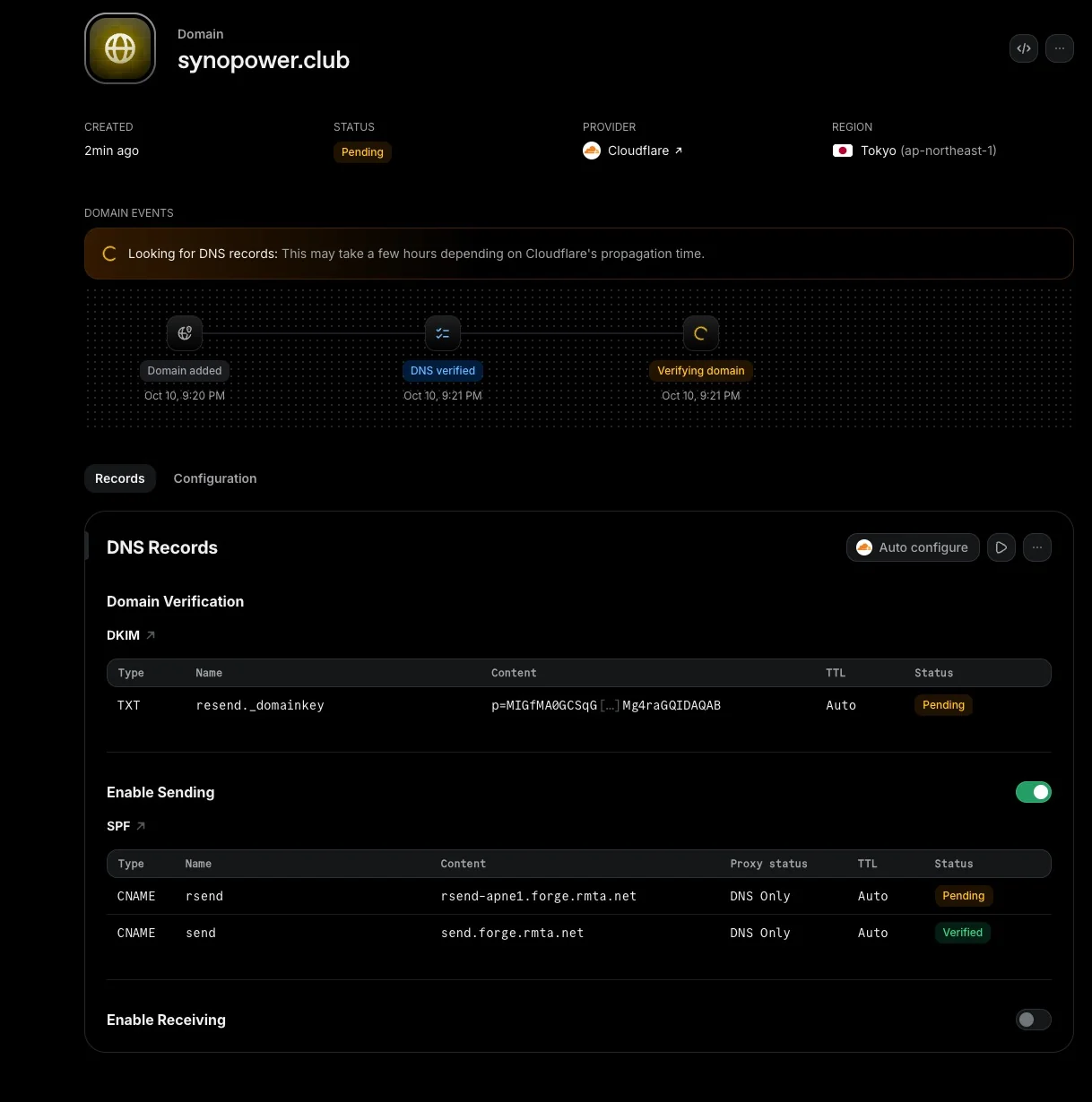 Skicka om domänsidan som listar DKIM- och SPF-DNS-posterna som skapats via Cloudflare